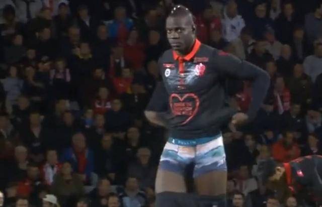 LPL最能“宫斗”战队诞生！连换八位首发选手，终于拿到全球首胜