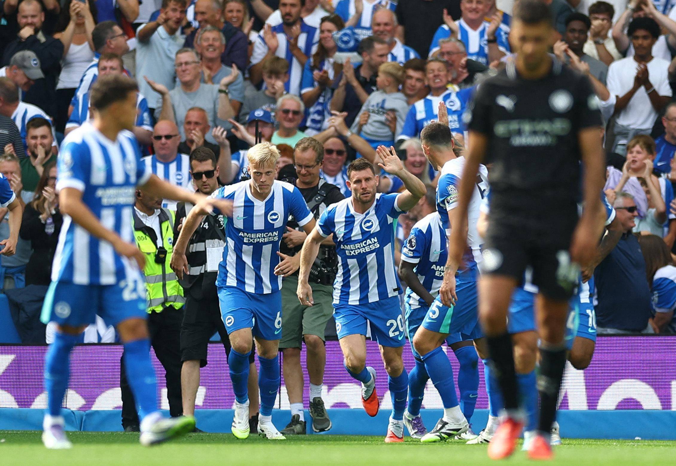 国产巅峰经典回归《侠客风云传前传》iOS版正式发布