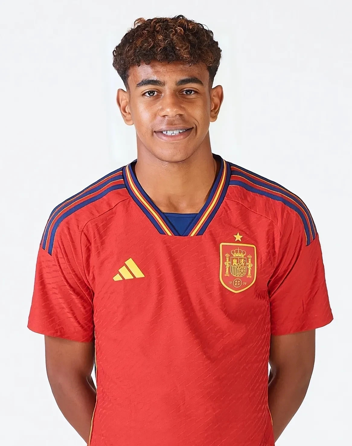 快船主场险胜勇士仅差一分，库里关键两记三分难救主却6犯离场