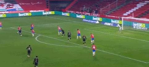 意甲-阿瑙替补制胜 国米2-1佛罗伦萨距榜首1分