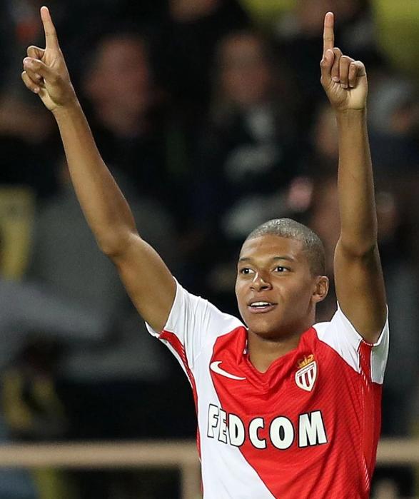 弗拉格超越东契奇！19岁连8场20+8+6，成为NBA历史新纪录保持者