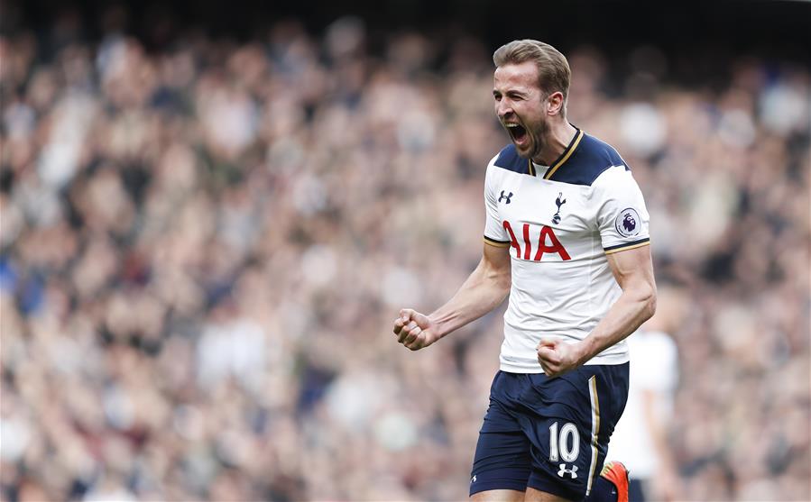 快船11战9胜 小卡破纪录